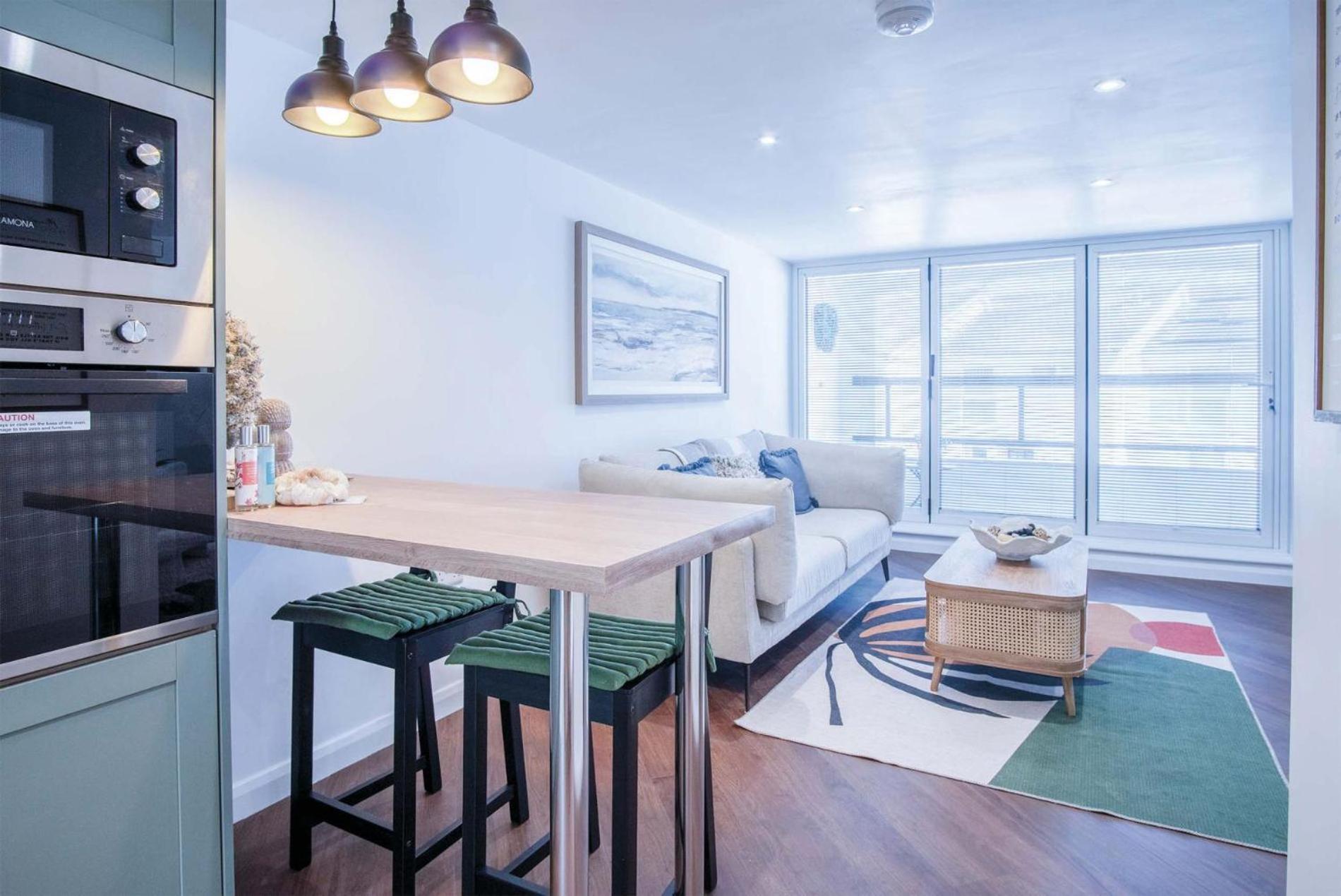 25 Captains Walk - 1 Bedroom Apartment - Сондерсфут Екстер'єр фото