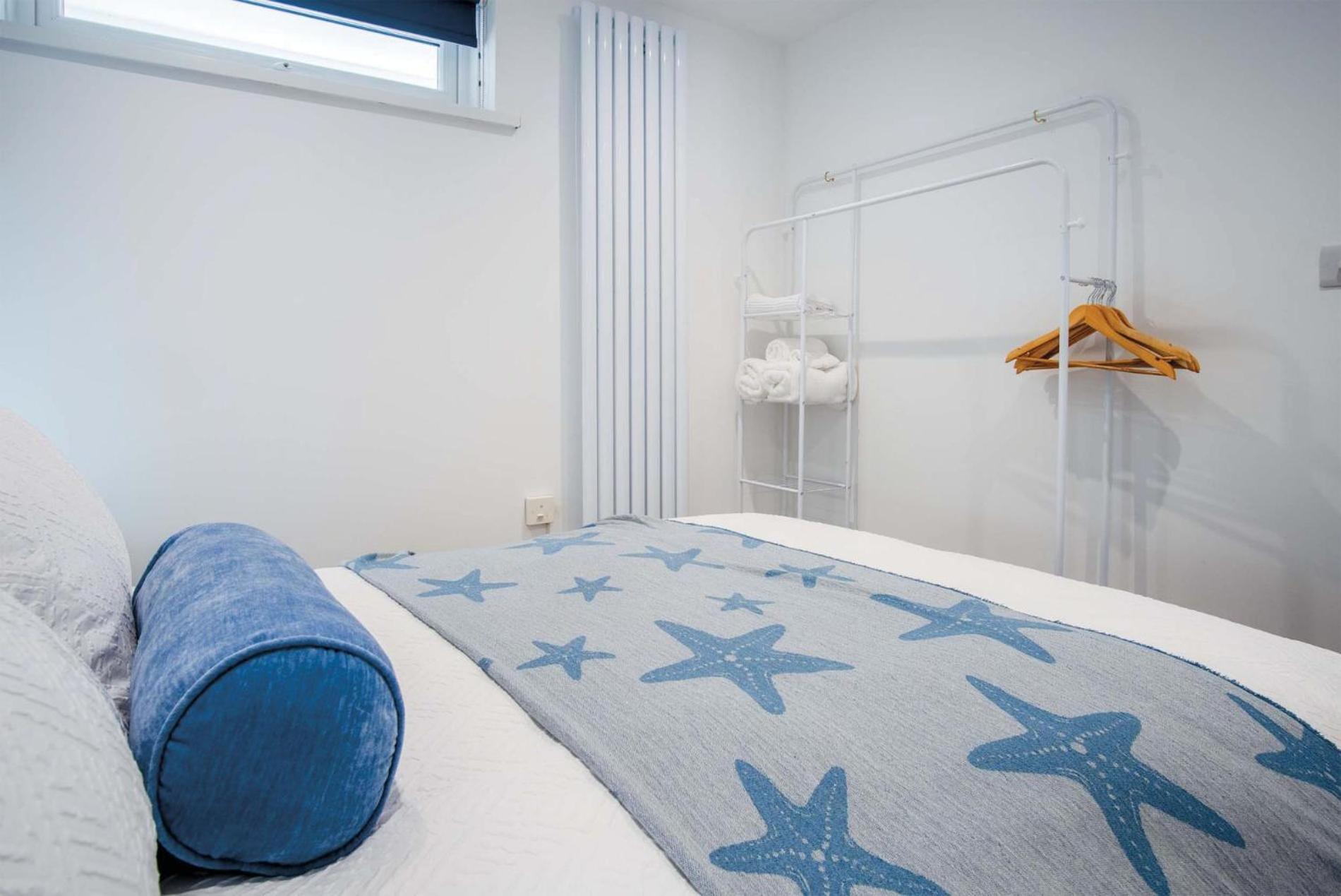 25 Captains Walk - 1 Bedroom Apartment - Сондерсфут Екстер'єр фото