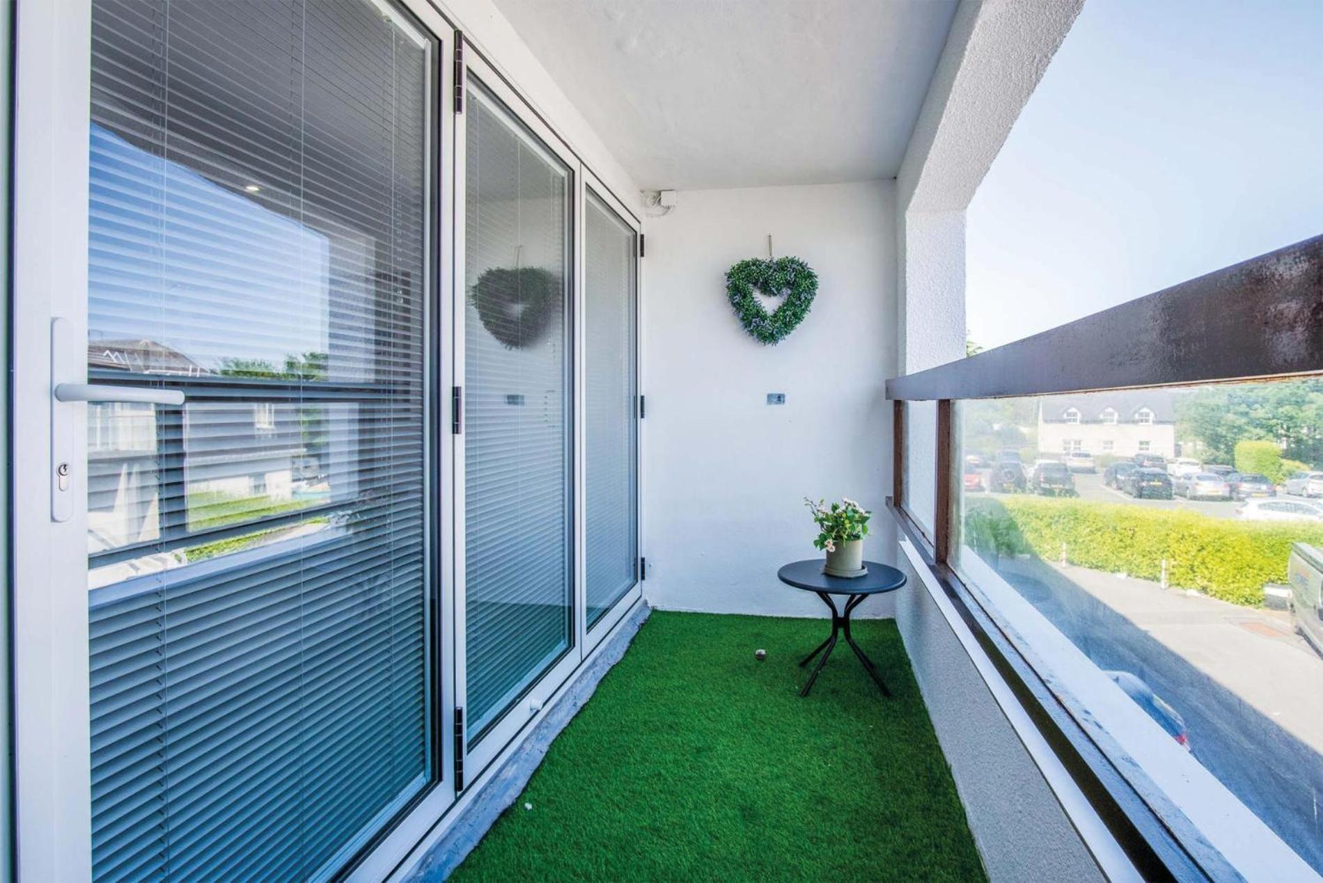 25 Captains Walk - 1 Bedroom Apartment - Сондерсфут Екстер'єр фото